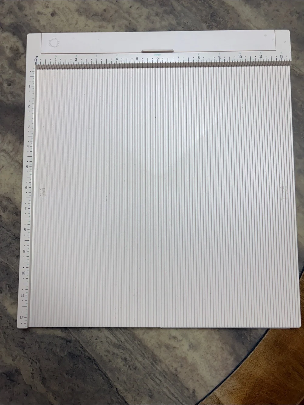 Martha Stewart White Scoring Board with Ruler